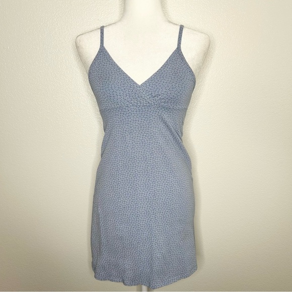 Brandy Melville Dresses & Skirts - Brandy Melville Amara Light Blue Floral V-Neck Mini Sun Dress - One Size XS/S